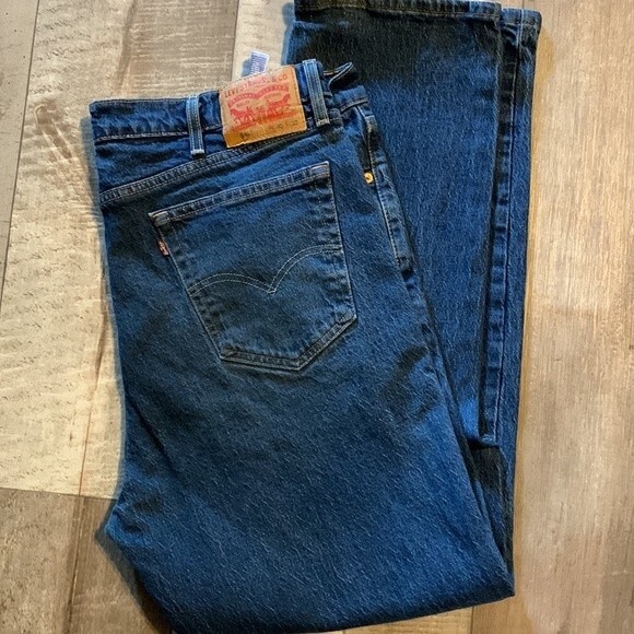 Men's ‎ Levi 541 burgundy tab jeans- size 40x32 - Picture 2 of 7